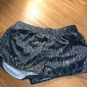 Athletic Works Women's Black and Green Patterned Shorts